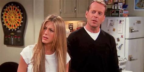 The True Story Behind Bruce Willis’ Friends Cameo .